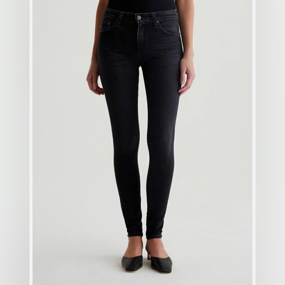 AG Stevie dark blue Stretch Day 2 nite Slim Straight 5 pocket Trendy jeans 25